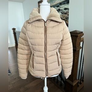 Puffer Jacket size 2 color beige winter